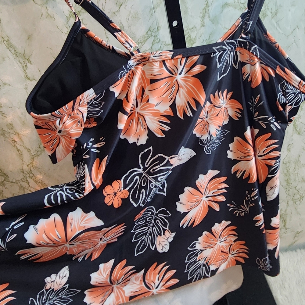 B2PRITY Pretty SWIM TOP - Picture 6 of 13